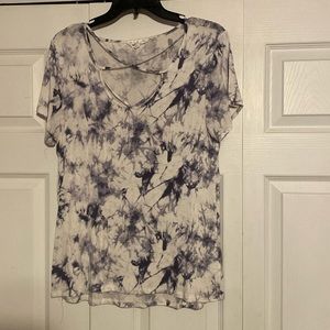 Tie dye top with cute criss cross design